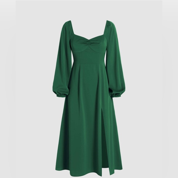Green Solid Ruched Long Sleeve Split Midi Dress - Picture 1 of 4